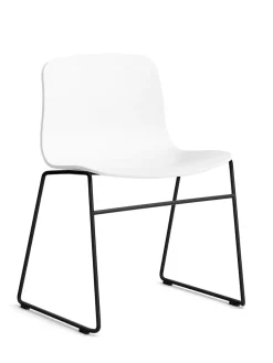 About a Chair AAC09 fra Hay