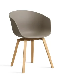 About a Chair AAC22 fra Hay