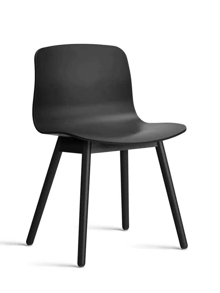 About a Chair AAC13 fra Hay