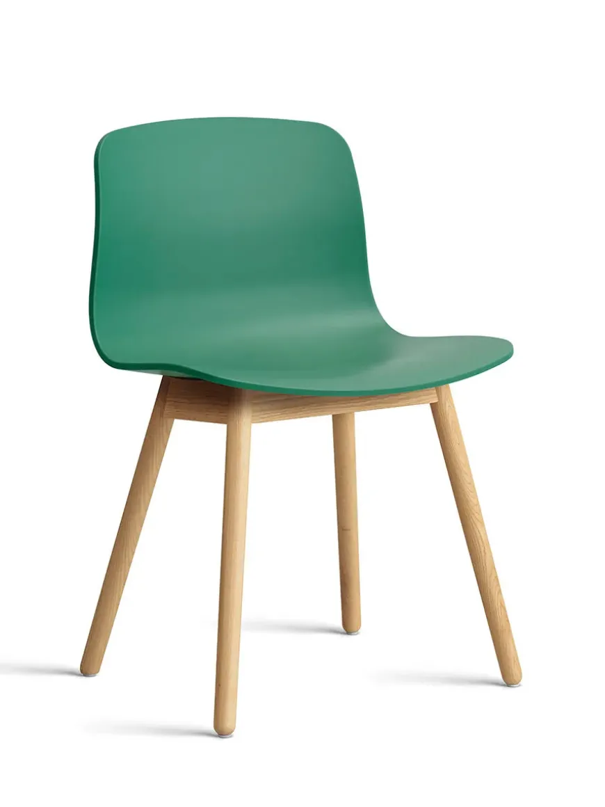 About a Chair AAC13 fra Hay