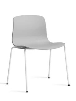 About a Chair AAC17 fra Hay