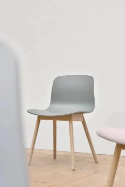 About a Chair AAC12 fra Hay