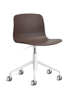 About a Chair AAC50 fra Hay