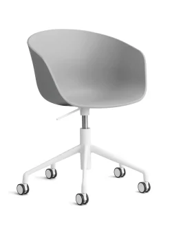 About a Chair AAC52 fra Hay