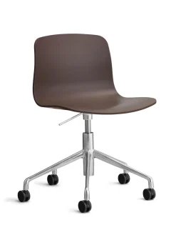 About a Chair AAC51 fra Hay