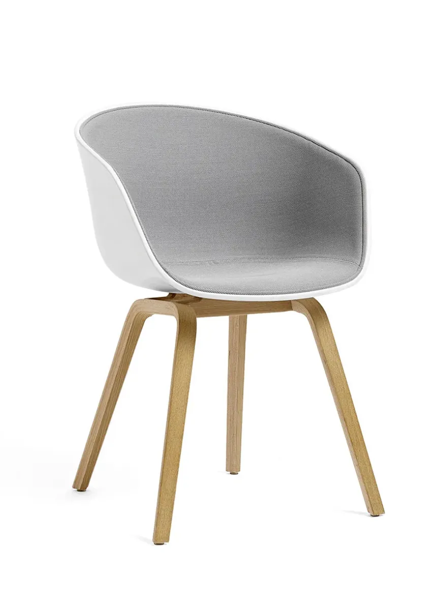 About a Chair AAC23 fra Hay