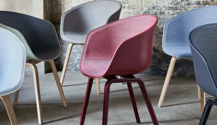 About a Chair AAC23 fra Hay