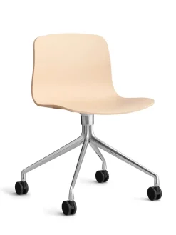 About a Chair AAC10 fra Hay