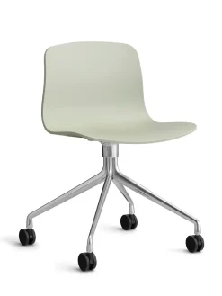 About a Chair AAC10 fra Hay