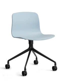 About a Chair AAC10 fra Hay