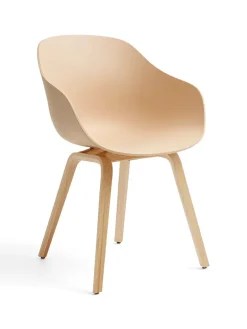 About a Chair AAC155 fra Hay