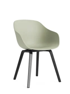 About a Chair AAC155 fra Hay