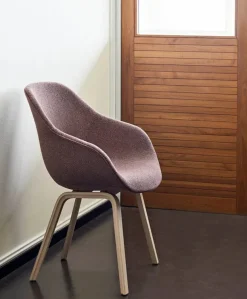 About a Chair AAC155 fra Hay