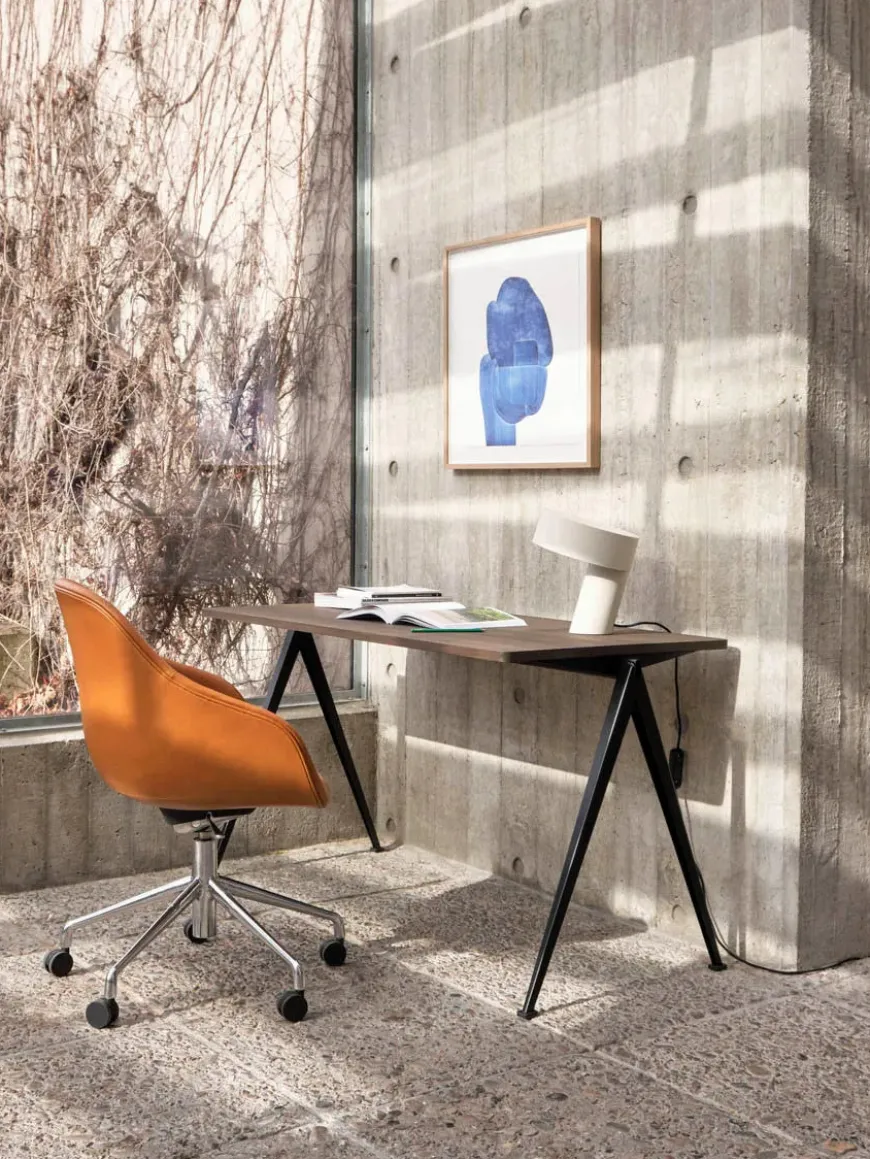 About a Chair AAC123 Soft fra Hay