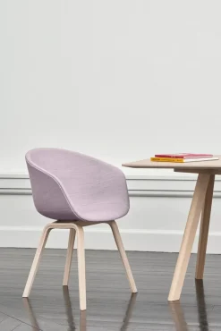 About a Chair AAC23 Soft fra Hay