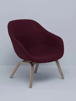 About a Lounge Chair low AAL81 fra Hay