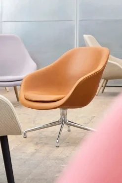 About a Lounge Chair low AAL82 fra Hay
