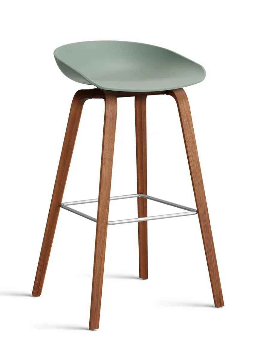 About a Stool AAS33 fra Hay