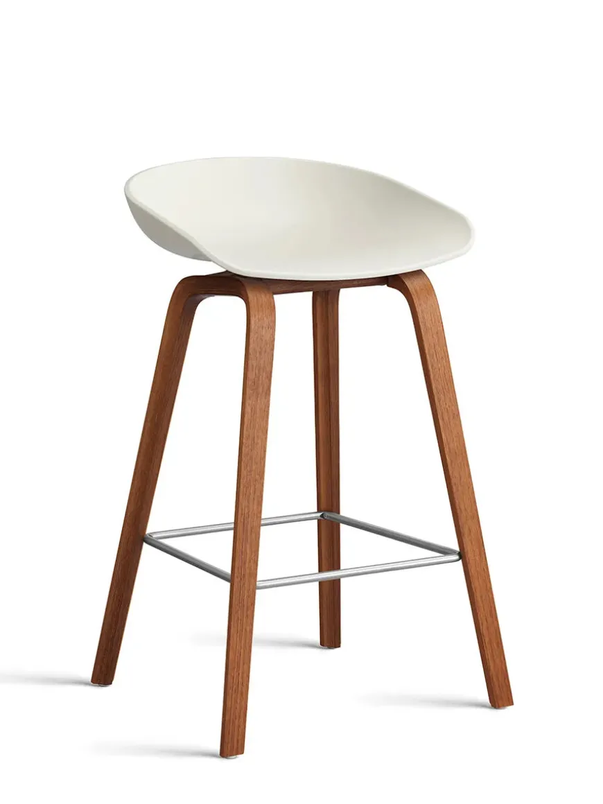 About a Stool AAS33 fra Hay