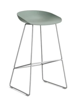 About a Stool AAS39 fra Hay