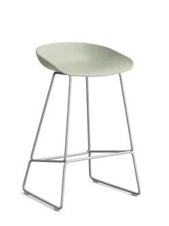 About a Stool AAS38 fra Hay