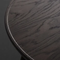 Accent spisebord fra Mater