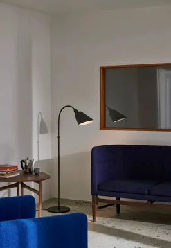 AJ7 Bellevue gulvlampe af Arne Jacobsen