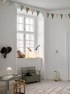 AJ Mini bordlampe fra Louis Poulsen