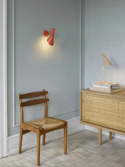 AJ Væglampe fra Louis Poulsen
