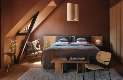 Androgyne Lounge Table, grey galaxy marble/wood fra Audo Copenhagen