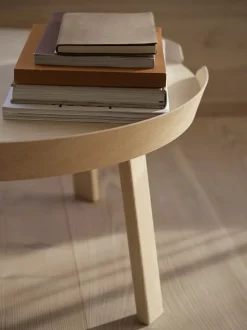 Around Coffee Table, large fra Muuto