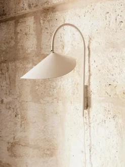 Arum Swivel Wall Lamp fra Ferm Living