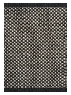 Asko Tæppe, black fra Linie Design