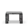 Atlas Sofabord 600x600, Costa Black Marble fra New Works