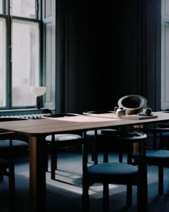 Atlas Spisebord 2500x950, Natural Oak fra New Works