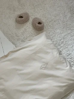 Babysengetøj, konkylie fra We Are Bitte