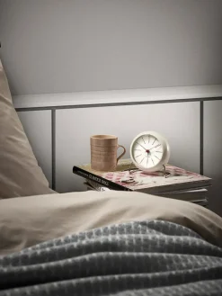 Bankers Bordur, hvid af Arne Jacobsen