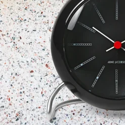 Bankers Bordur, sort af Arne Jacobsen