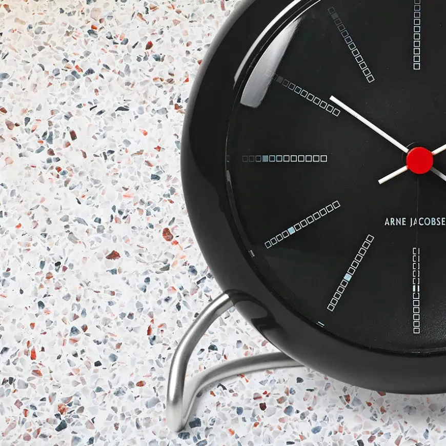 Bankers Bordur, sort af Arne Jacobsen