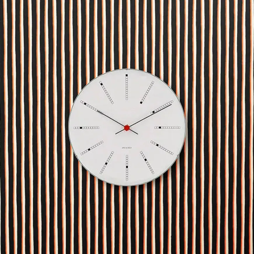 Bankers club vægur af Arne Jacobsen (Ø: 29)