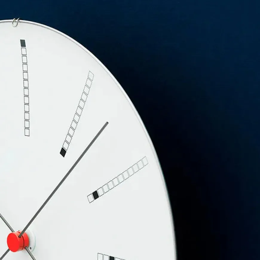 Bankers club vægur af Arne Jacobsen (Ø: 48)