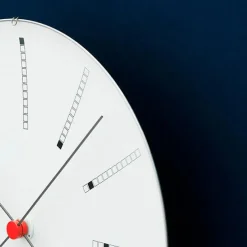 Bankers club vægur af Arne Jacobsen (Ø: 21)