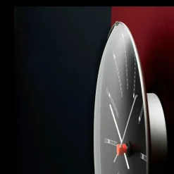 Bankers club vægur af Arne Jacobsen i sort (Ø: 21)