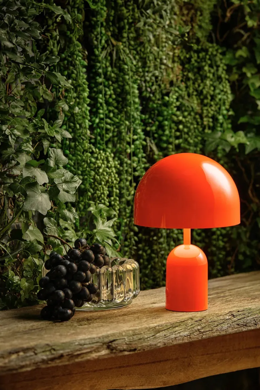 Bell Portable Bordlampe, indigo fra Tom Dixon