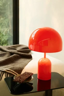 Bell Portable Bordlampe, moss fra Tom Dixon