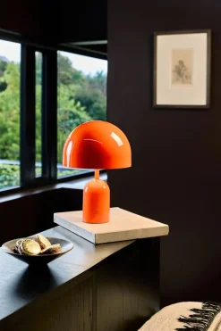 Bell Portable Bordlampe, taupe fra Tom Dixon