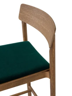 Betty TK17 Bar Chair fra &Tradition