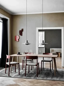 Betty TK1 spisebordsstol fra &Tradition