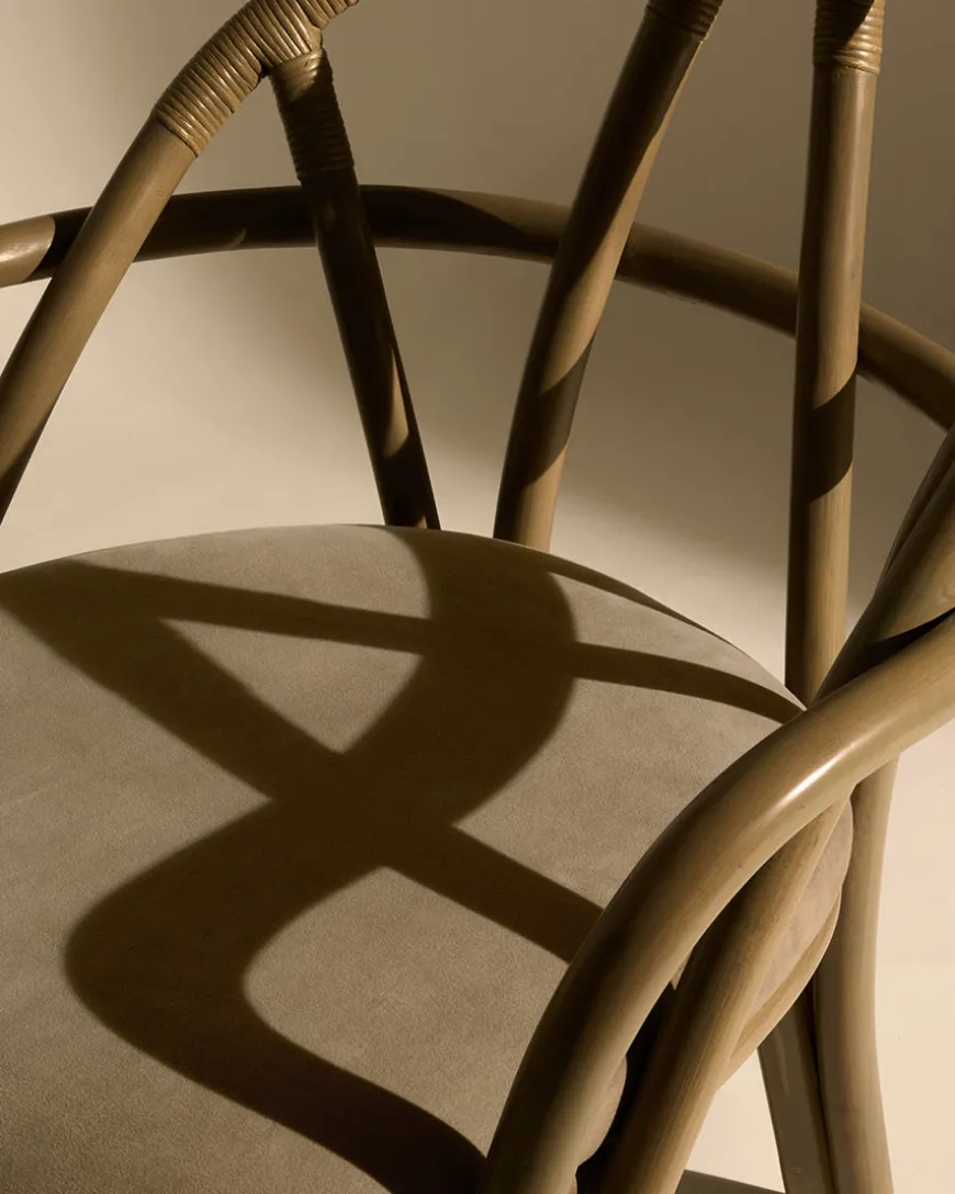 Bistra Lounge Chair fra GUBI