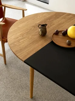 BM0121 Spisebord, sæbebehandlet eg af Børge Mogensen